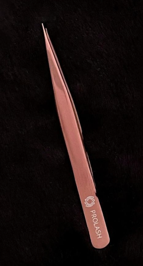 Tweezers