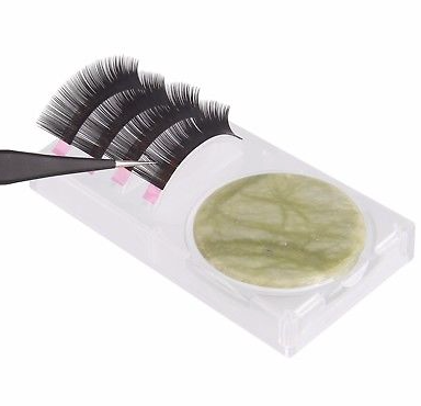 Glue & Lash Pallet